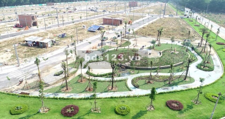 Cơ hội sở hữu đất gần trung tâm hành chính Bến Cát chỉ với 200 triệu, lhcc