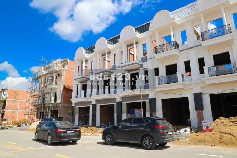 Century City ưu đãi cho khách hàng đầu tư trong mùa dịch, liên hệ 0973615684