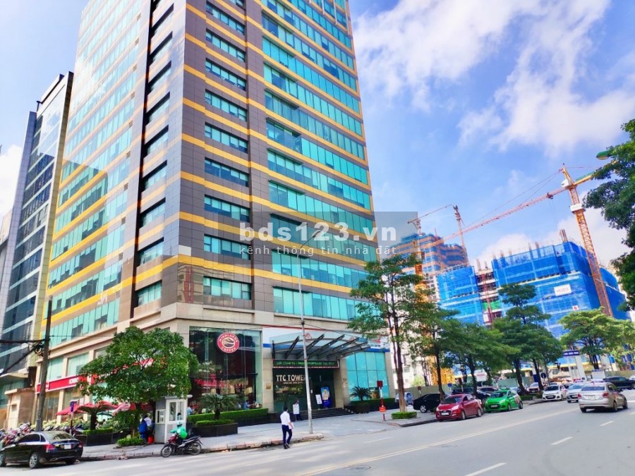 Bán Nhà Phố Duy Tân 90M, 5 Tầng, 12M mặt tiền, Lô Góc đắc địa View Café cực đẹp.