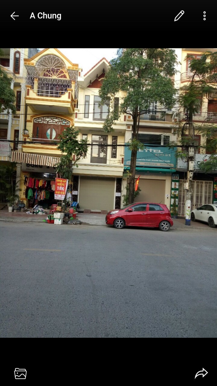 Cho thuê nhà mặt đường Quán Nam, Hải Phòng, có 3 tầng và 1 tầng tum, còn mới nguyên
