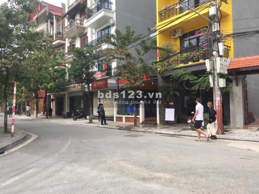 Nhà cần bán gấp mặt phố Giáp Nhị, ô tô đỗ cửa DT 40m2 MT 4m 5T, giá 4,5 tỷ. Kinh doanh