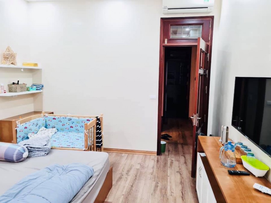 Bán nhà Đường Láng - Đống Đa, 67m2 x 5t mt 4,3m, ngõ ô tô tránh, kinh doanh đỉnh.