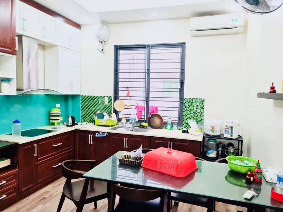 Bán nhà Đường Láng - Đống Đa, 67m2 x 5t mt 4,3m, ngõ ô tô tránh, kinh doanh đỉnh.