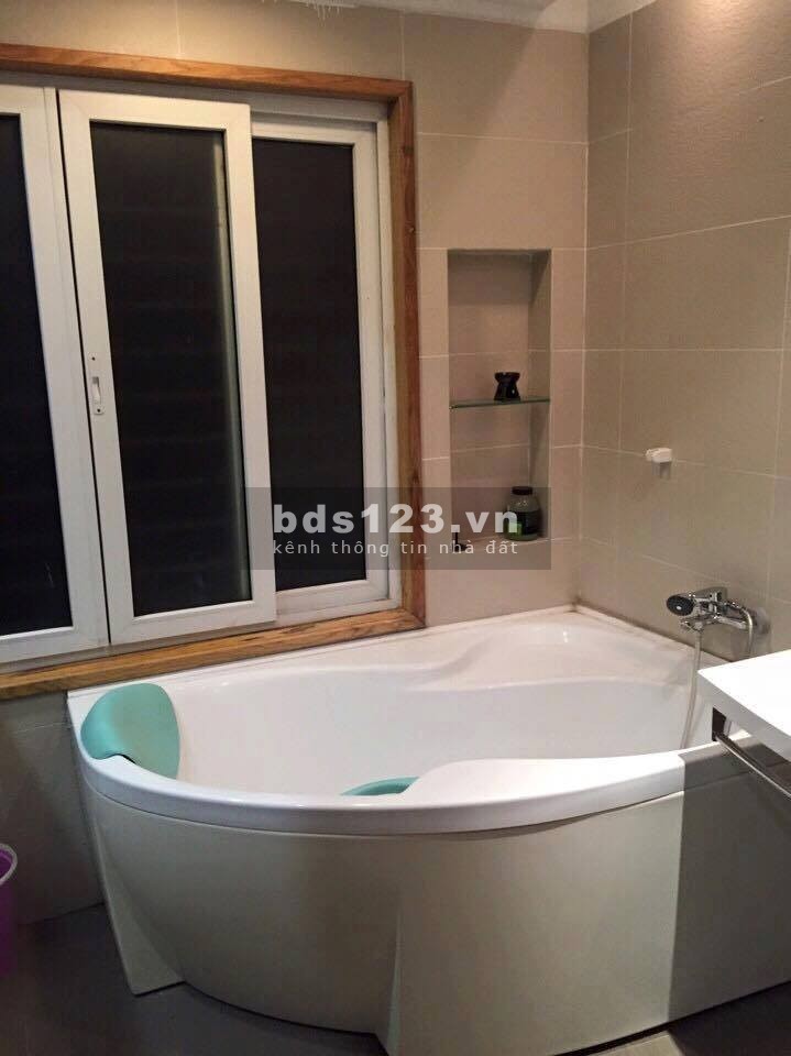 Siêu phẩm nhà phố Đống Đa kinh doanh Vip gara ô tô giá 8.48 tỷ thương lượng
