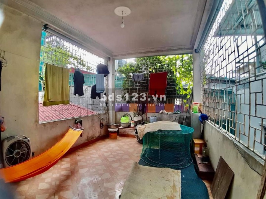 Bán nhà Thanh Nhàn, 3 bước ra công viên diện tích 35m2, giá nhỉnh 3 tỷ, sổ đỏ chính chủ
