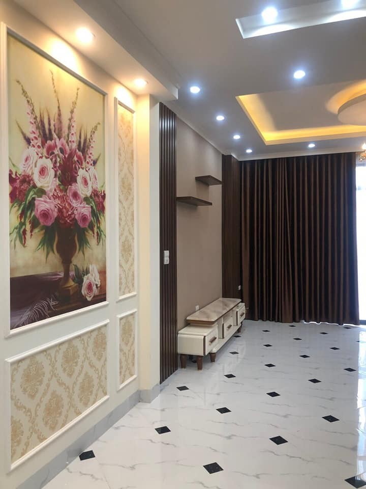 Bán nhà Kim Giang Thanh Trì 62m 3 tầng mặt tiền 5m gía 4.x tỷ nhà đẹp ngõ rộng gần ô tô