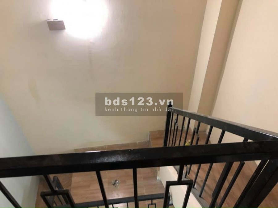 Chỉ 2,2 tỷ có ngay nhà Hà Nội, ngõ Văn Hương, dt 23m2, 4 tầng, mt rộng 7m cực đẹp, ở ngay