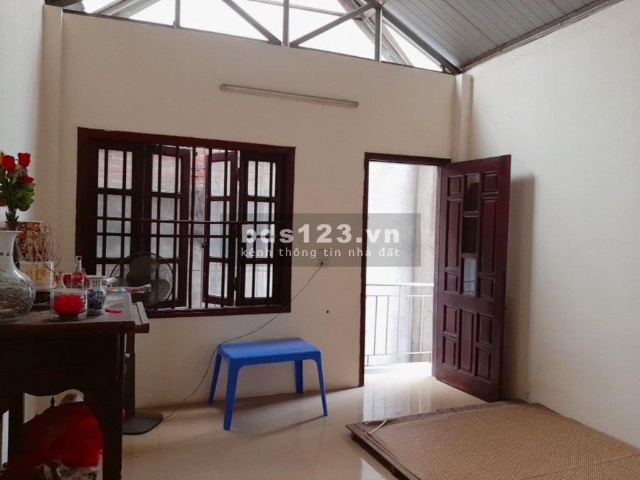 Bán nhà Trần Khát Chân, 4 tầng đúc vào ở luôn, sổ riêng nở hậu, giá tốt, lhcc