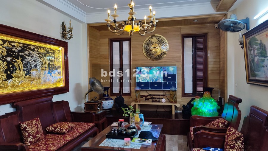 Nhà đẹp phân lô La Khê Hà Đông DT 50m2 6 tầng mt 4.2m giá hạ chào 6 tỷ 6 lh 0866729356
