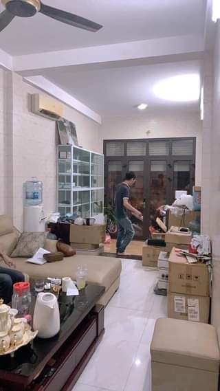 Bán nhà Lò Đúc - Thọ Lão diện tích 34m2, đúc 5 tầng, mt 3.5 giá 4.65 tỷ Hai Bà Trưng