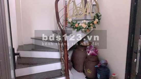 Bán nhà Lò Đúc - Thọ Lão diện tích 34m2, đúc 5 tầng, mt 3.5 giá 4.65 tỷ Hai Bà Trưng