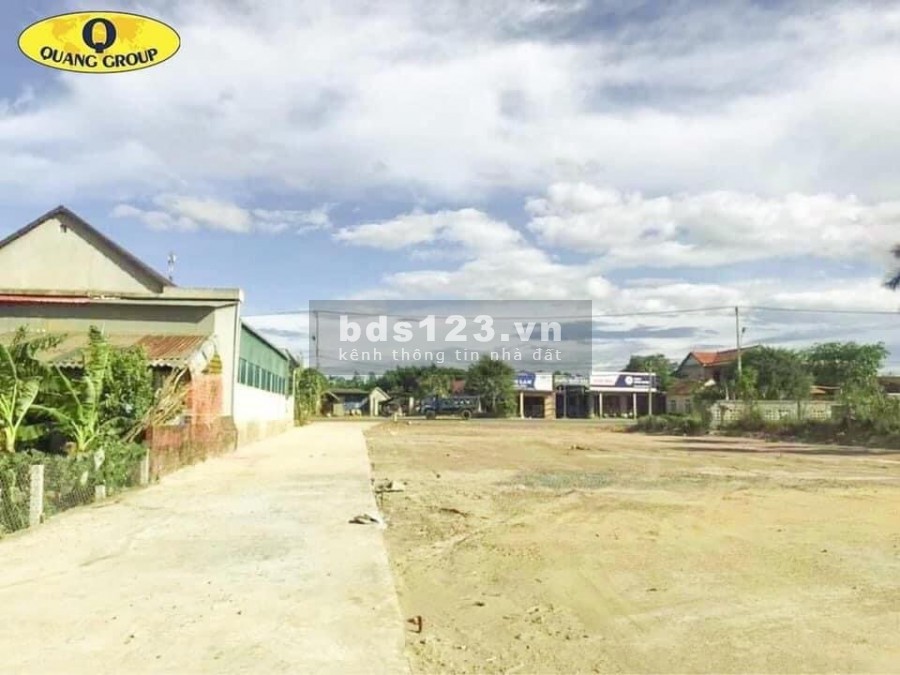 Bán gấp lô đất đẹp tại Cam Lộ giá cực tốt, diện tích vuông vức, sổ sẵn
