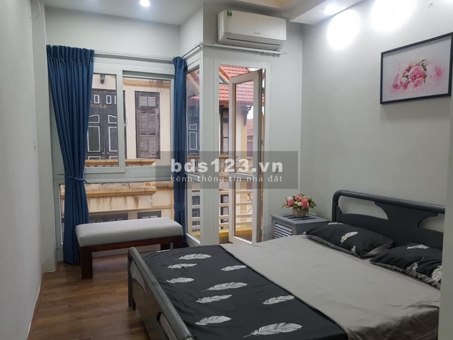 Nhà đẹp ở luôn Cổ Linh Quận Long Biên dt 47m2 đúc 5 tầng, giá bán 3.75 tỷ