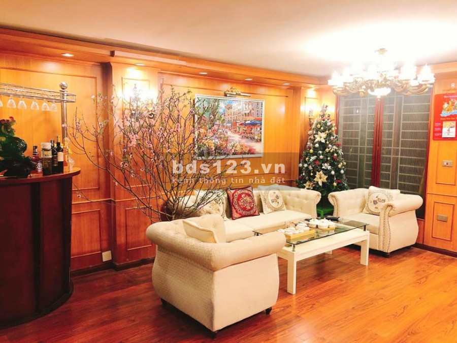 Bán nhà siêu phẩm mặt phố vỉa hè rộng đường Trần Đăng Ninh, dt 44m2, giá 14.2 tỷ