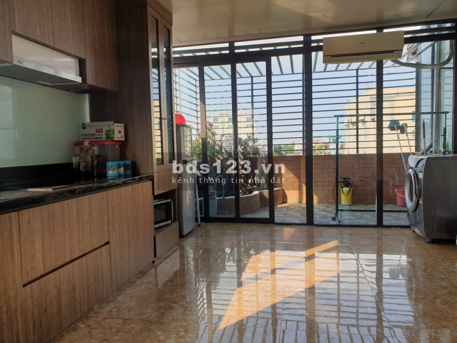 Bán nhà siêu phẩm mặt phố vỉa hè rộng đường Trần Đăng Ninh, dt 44m2, giá 14.2 tỷ