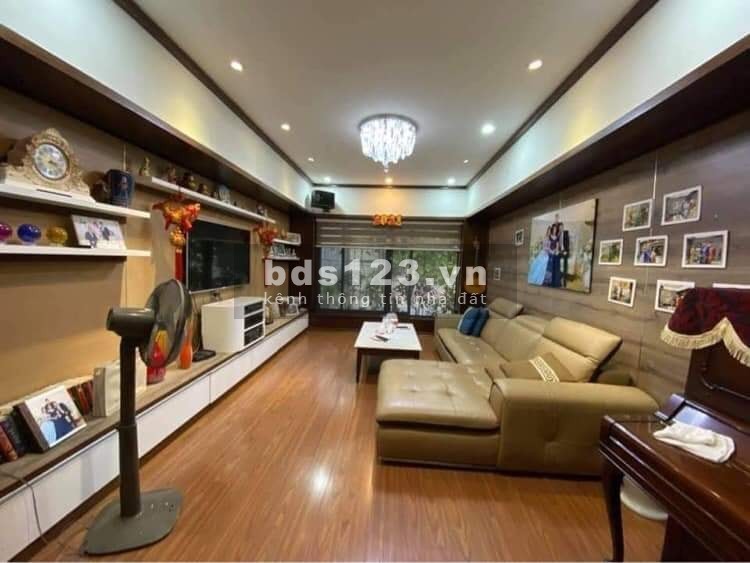 Dương Quảng Hàm, 70m x 5 tầng, 7 chỗ vào nhà, kinh doanh, 2 mặt thoáng