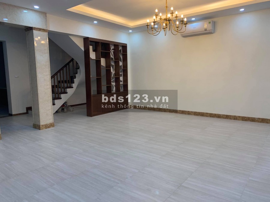 Bán Nhà Phố Lê Trọng Tấn lô góc hiếm ô tô nào nhà nhà thiết kế hiện đại