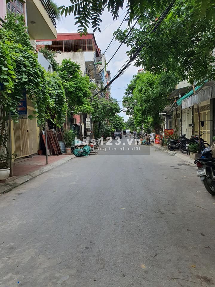 Bán nhà phố Chiến Thắng, Văn Quán, Hà Đông, vỉa hè ô tô tránh, kinh doanh sầm uất