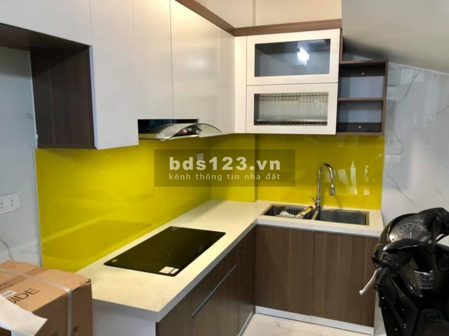 Bán nhà nguyên căn Phùng Khoang khu dân trí cao an sinh miễn bàn giá bán 5.5 Tỷ