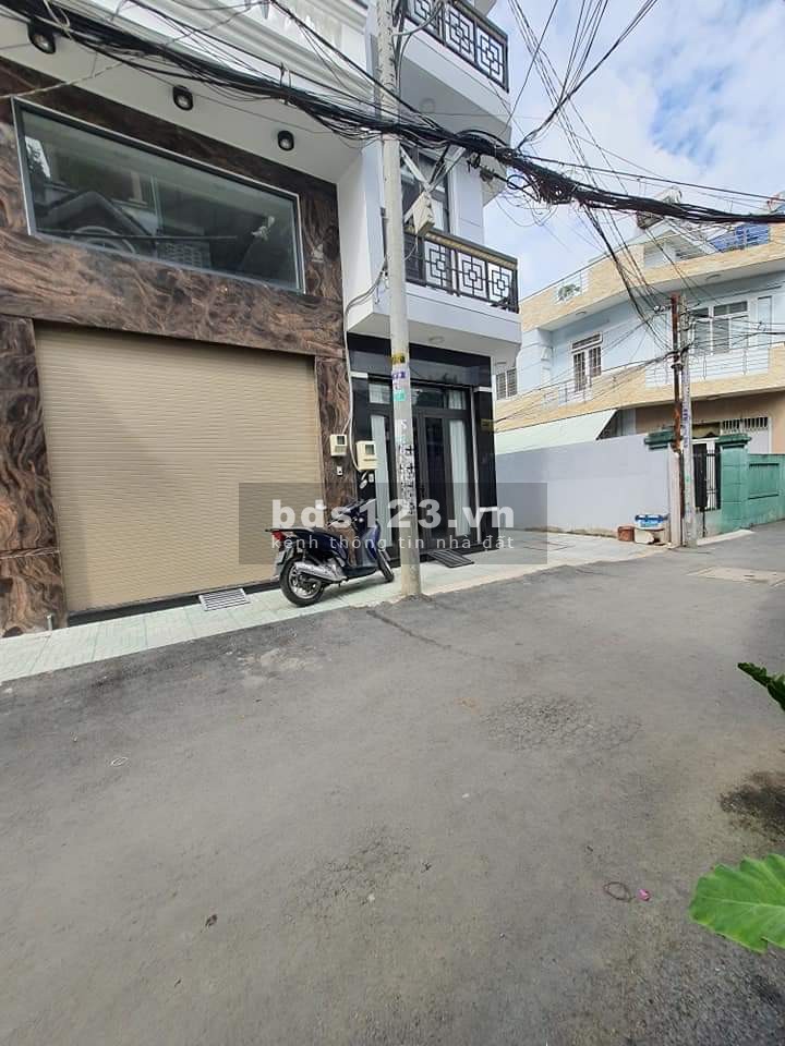 Nhà 4 tầng, hẻm xe hơi quay đầu, cạnh trung tâm Triển Lãm Tân Bình giá bán 6,3 tỷ