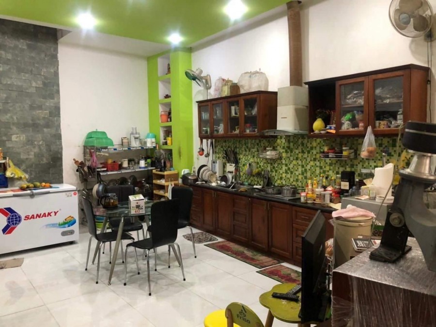 Bán nhà Phan Tây Hồ Phú Nhuận diện tích 300m2 giá sốc 7,5 tỷ. LH 0376966383