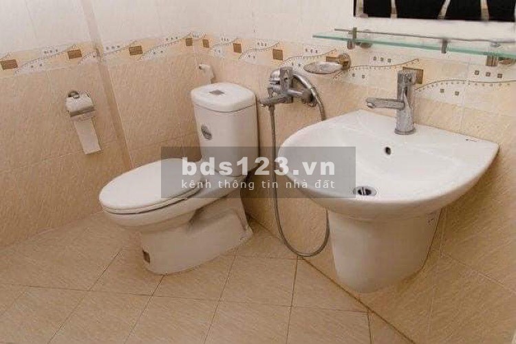 Nhà đẹp đầu phố Lê Duẩn, mt rộng, ngõ thoáng, 5. tầng đúc, dt 47m2, giá siêu đẹp
