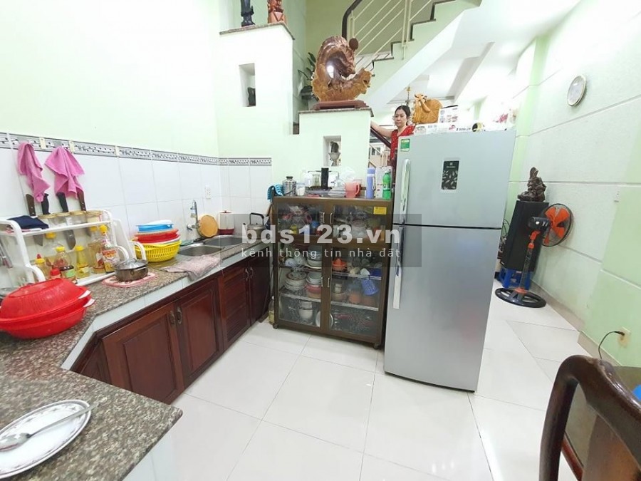 "Nhà Giá Rẻ HXH 86m2 -SHR -Đường Lạc Long Quân-TB, Giá Chỉ 4.55TY"