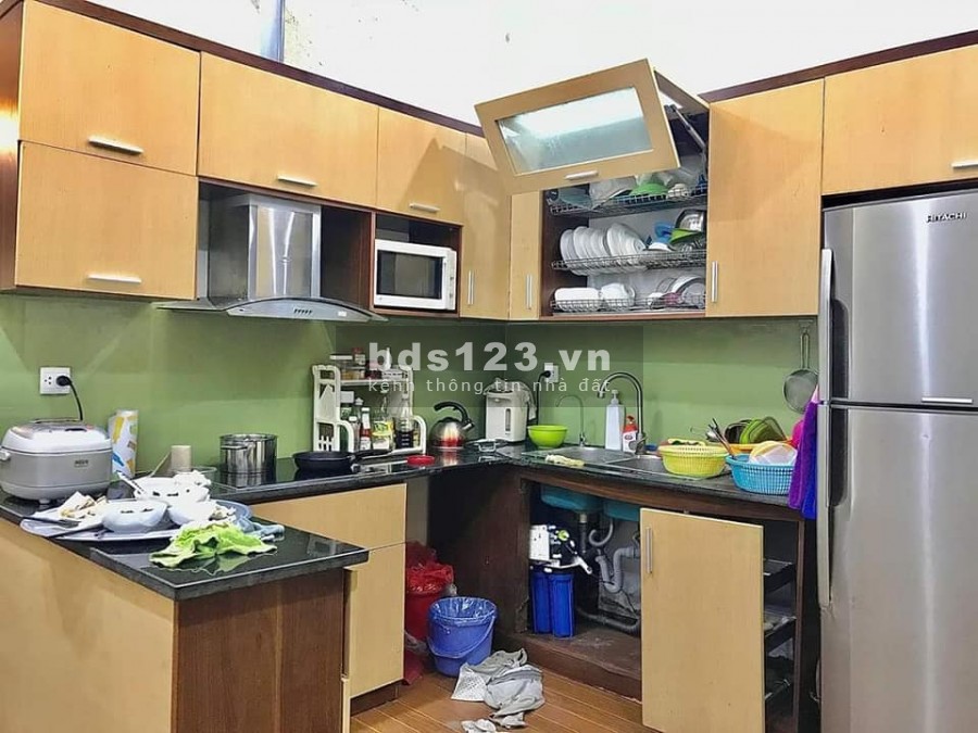 Bán nhà hố Dương Văn Bé, dt 69m2, 3 tầng mới đẹp thoáng, ngõ rộng, giá 4.6 tỷ