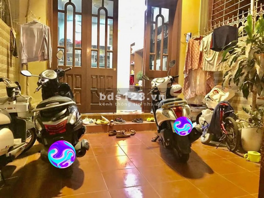 Bán nhà hố Dương Văn Bé, dt 69m2, 3 tầng mới đẹp thoáng, ngõ rộng, giá 4.6 tỷ