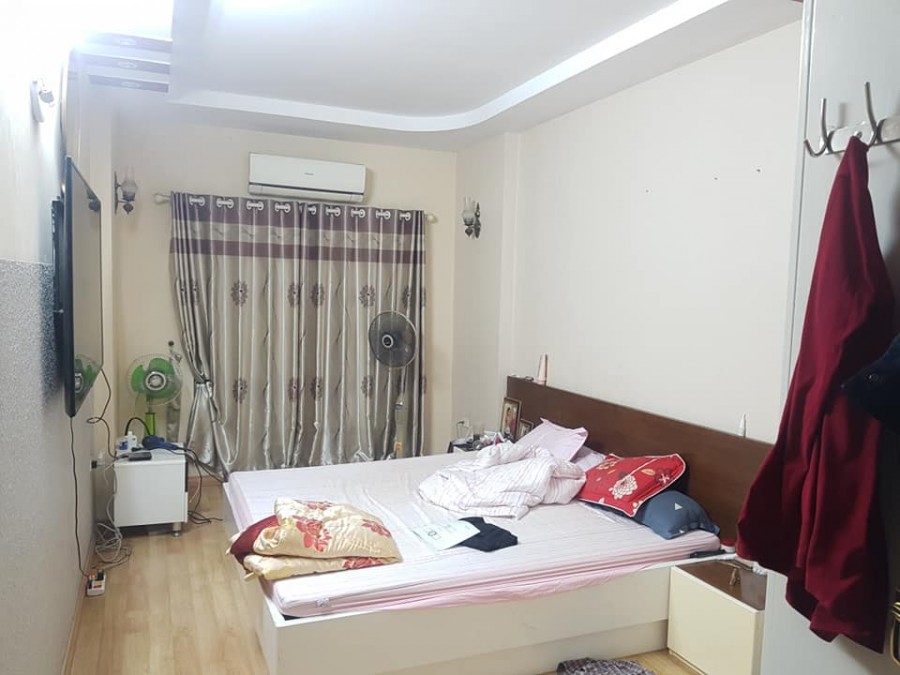 Bán biệt thự sân vườn Giáp Nhất, Thanh Xuân, dt 55m2, 5 tầng, giá bán 4.8 tỷ, full nội thất