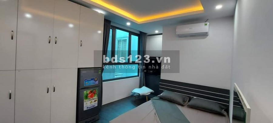 Nhà bán đường Láng diện tích sử dụng 72m 7 tầng đúc, mt 5.2m, giá chỉ 9.9 tỷ Đống Đa