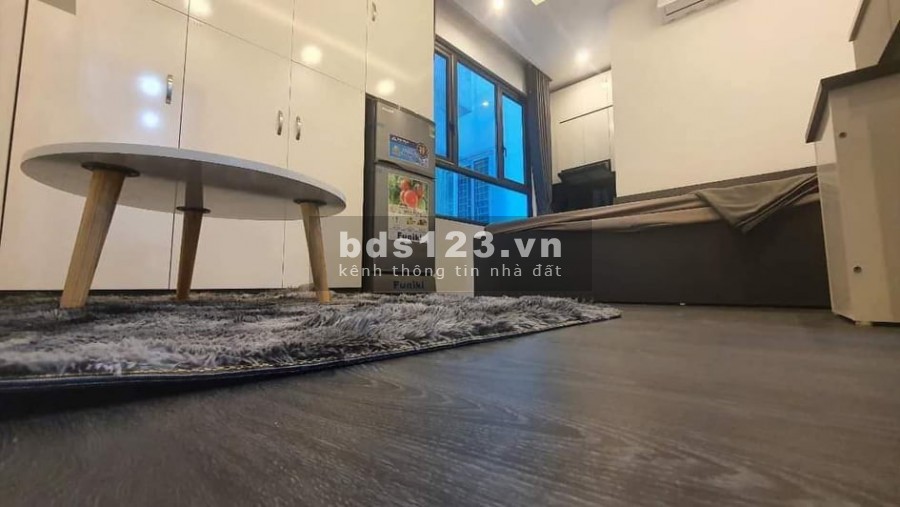 Nhà bán đường Láng diện tích sử dụng 72m 7 tầng đúc, mt 5.2m, giá chỉ 9.9 tỷ Đống Đa