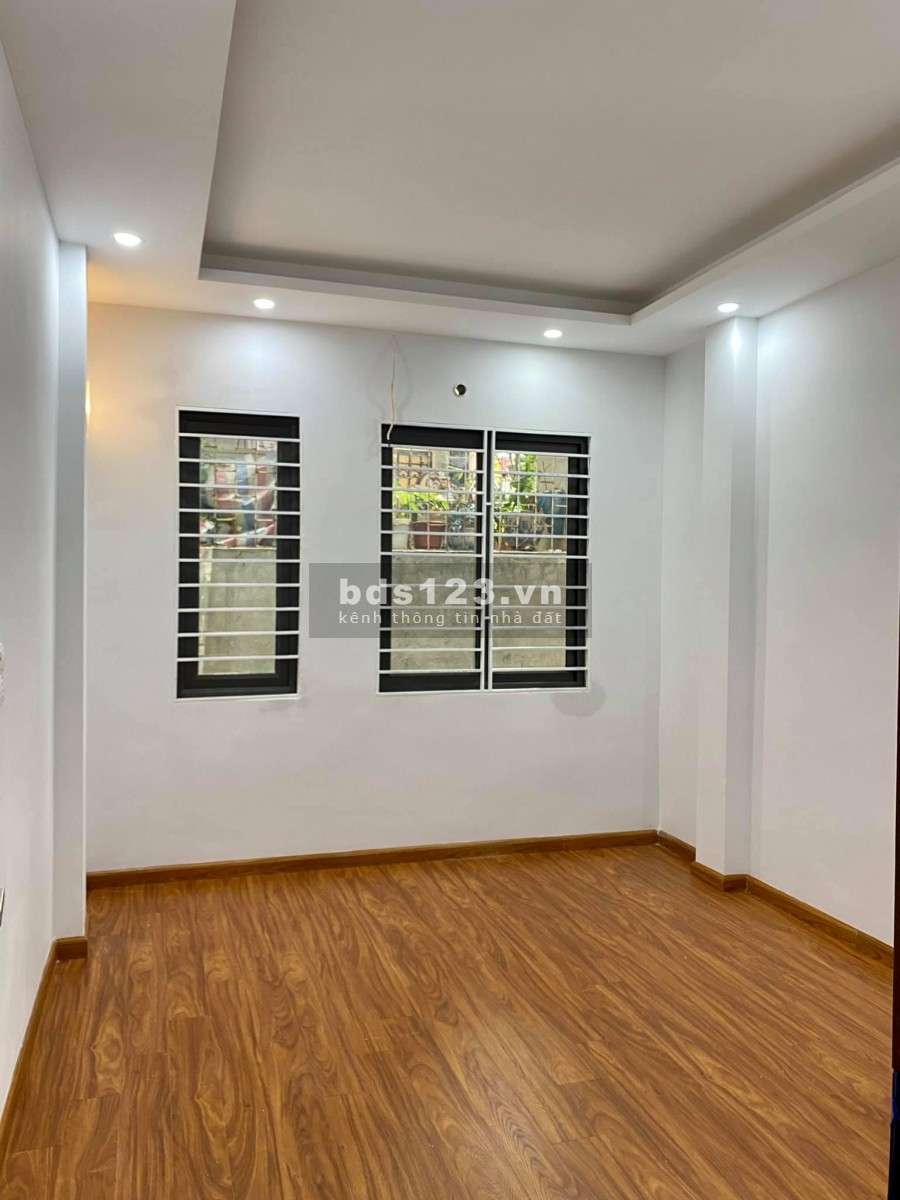 Nhà Mặt Đường Kinh Doanh Tốt Mọi Mặt Hàng, Vỉa Hè Riêng Vip Nhất Phố