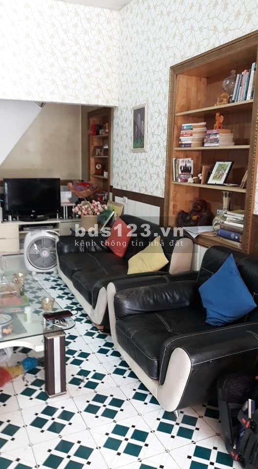Diện tích sử dụng 51m2, giá 3.1 tỷ, Thanh Am Long Biên, ngõ to hơn phố kinh doanh