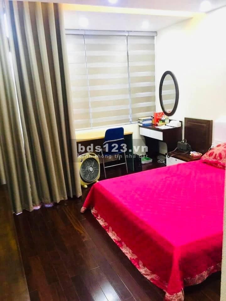 Chính chủ bán nhà 55m phân lô Gia Thụy, Long Biên, gara, ô tô tránh nhỉnh 6.5 tỷ lh 0888868583