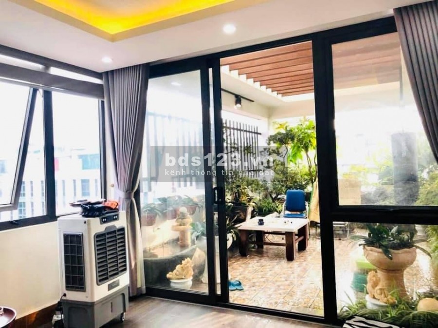 Chính chủ bán nhà 55m phân lô Gia Thụy, Long Biên, gara, ô tô tránh nhỉnh 6.5 tỷ lh 0888868583
