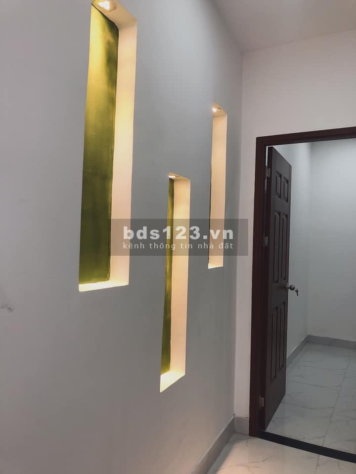 DT 52.5m2 công nhận đủ nhỉnh 4 tỷ, nhà mới đẹp vào ở liền cách mặt tiền 10m