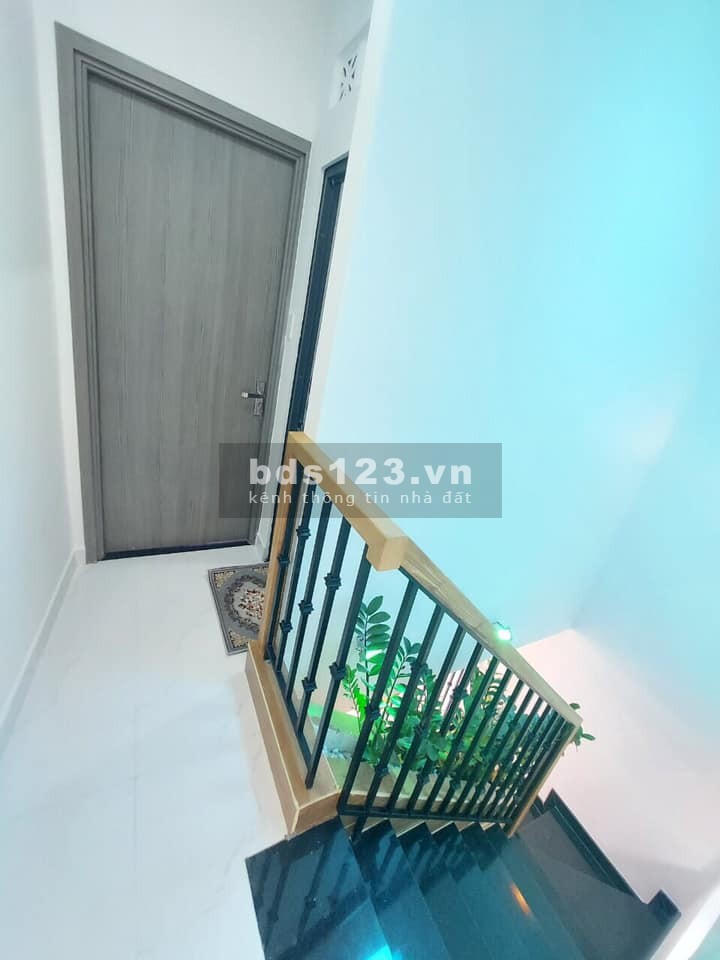 Nhỉnh 3 TỶ Nơ Trang Long Trung tâm Bình Thạnh 27m2 Nhà mới Tặng toàn bộ nội thất