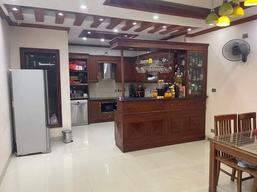 Bán nhà Trần Phú nguyên căn rộng 35m2, đúc 5 tầng giá bán chỉ 3,6 tỷ, sổ riêng