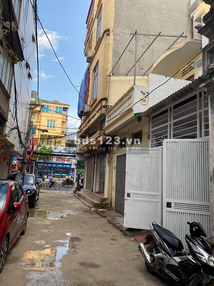 Bán nhà Văn Quán - Hà Đông ô tô đỗ cửa, kinh doanh dt 35m2 3 tầng mt 4m giá 4,1 tỷ