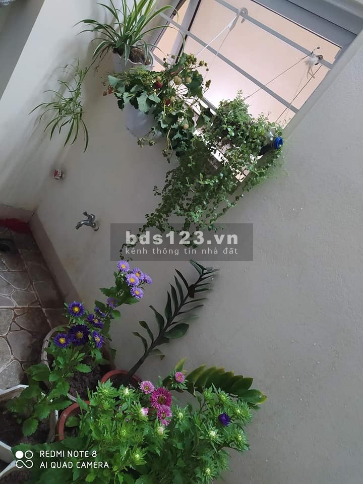 Bán nhà Trương Định, ngõ thông kinh doanh ngõ 3 gác ra vào, giá chỉ 3.25 tỷ, lhcc