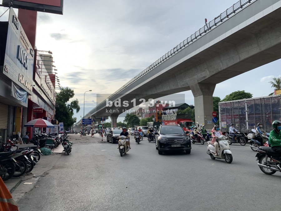 Bán nhà, Mặt phố, kinh doanh đỉnh, Hồ Tùng Mậu, diện tích 89m2, giá 12.9 tỷ
