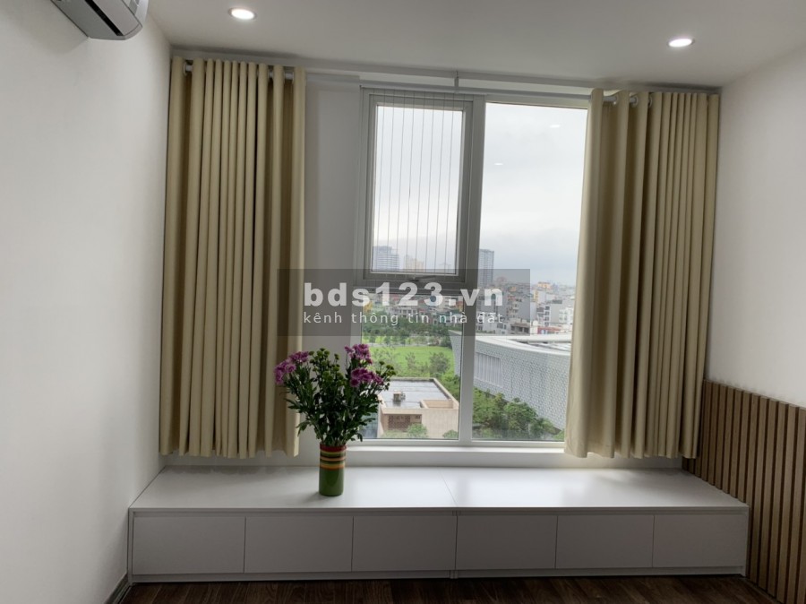 Vợ chồng tôi cần cho thuê căn hộ 2 phòng ngủ ở ngoại giao đoàn giá 7 triệu/th. Gd chính chủ 0966346353