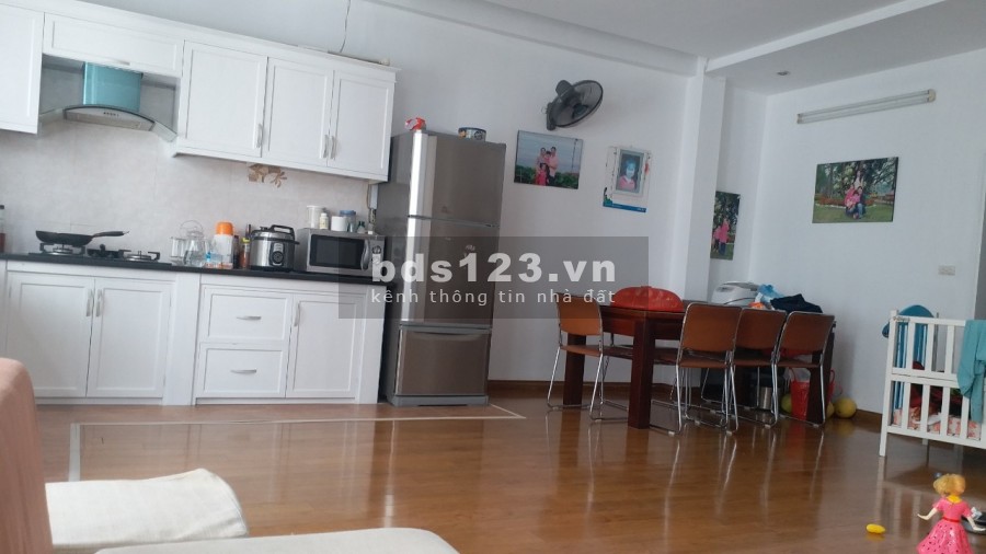 Bán nhà Ái Mộ siêu hiếm, vị trí đẹp 20m ô tô tránh Gara giá bán nhỉnh 4 tỷ
