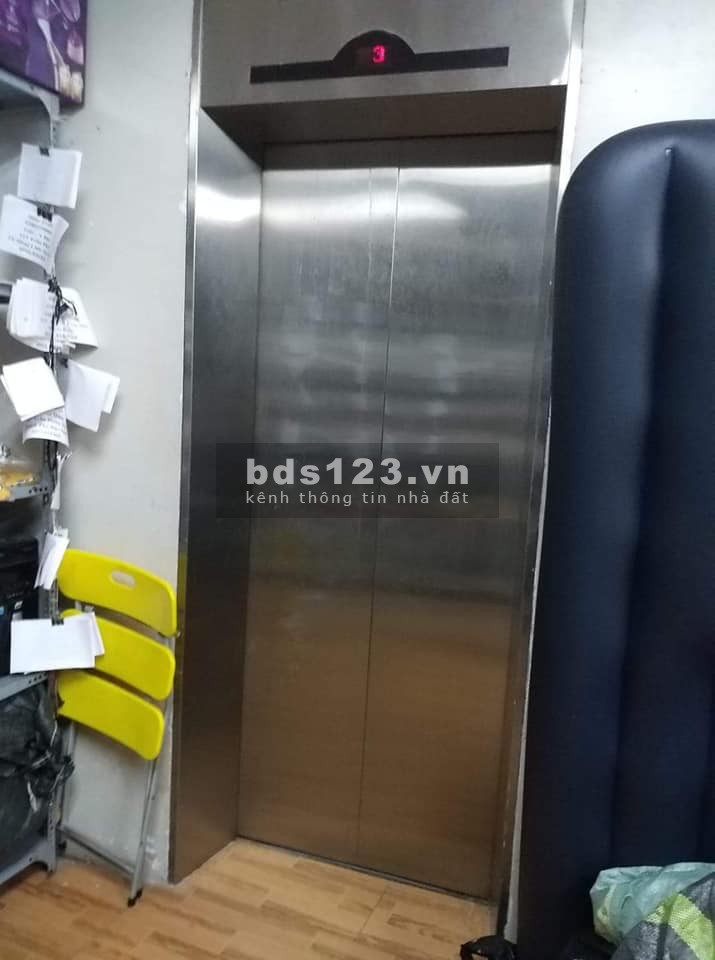 Bán nhà mặt phố Khâm Thiên, dt 100m2, 7 tầng, thang máy, giá bán nhanh 29.5 tỷ