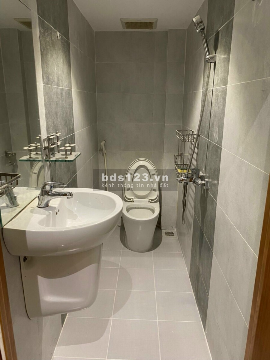 Bán nhà xinh xắn ở ngay gần phòng công chứng số 6, Quận Bình Thạnh, giá 5.5 tỷ