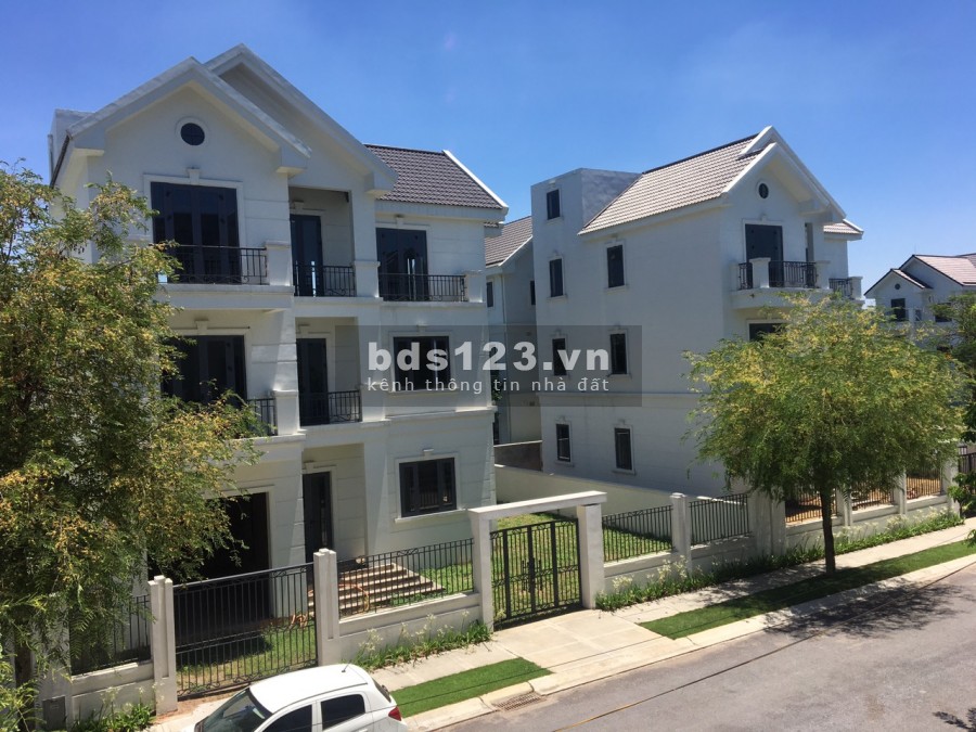 Covid e cần bán nhanh căn biệt thự view Hồ Đầm Vạc siêu đẹp, giá tốt thị trường