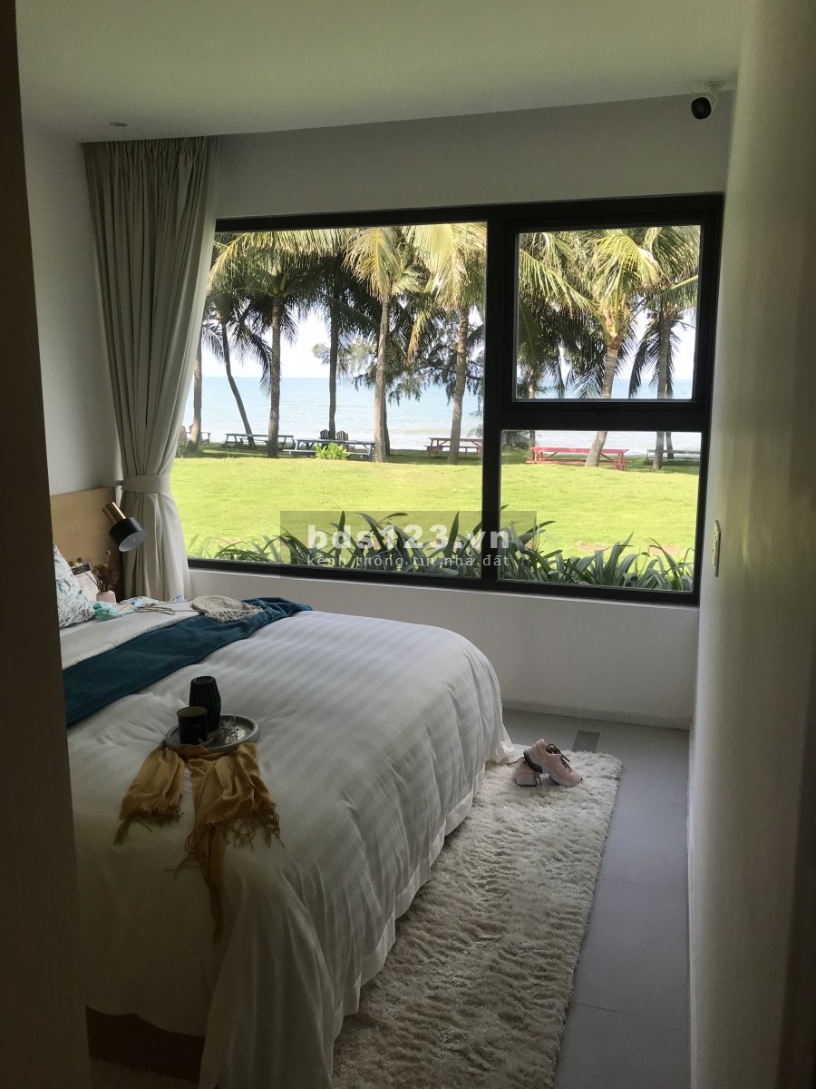 Bán nhà có hồ bơi, view biển Kê Gà, Tiến Thành, khu đô thị đẳng cấp, tiện nghi