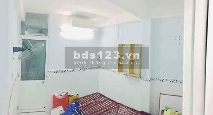 Bán nhà cho thuê 4 tầng BTCT 7PN Cô Giang Quận 1 dt 60 m2 giá rẻ chỉ 6.7 tỷ