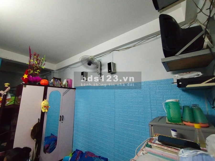 Bán nhà cho thuê 4 tầng BTCT 7PN Cô Giang Quận 1 dt 60 m2 giá rẻ chỉ 6.7 tỷ